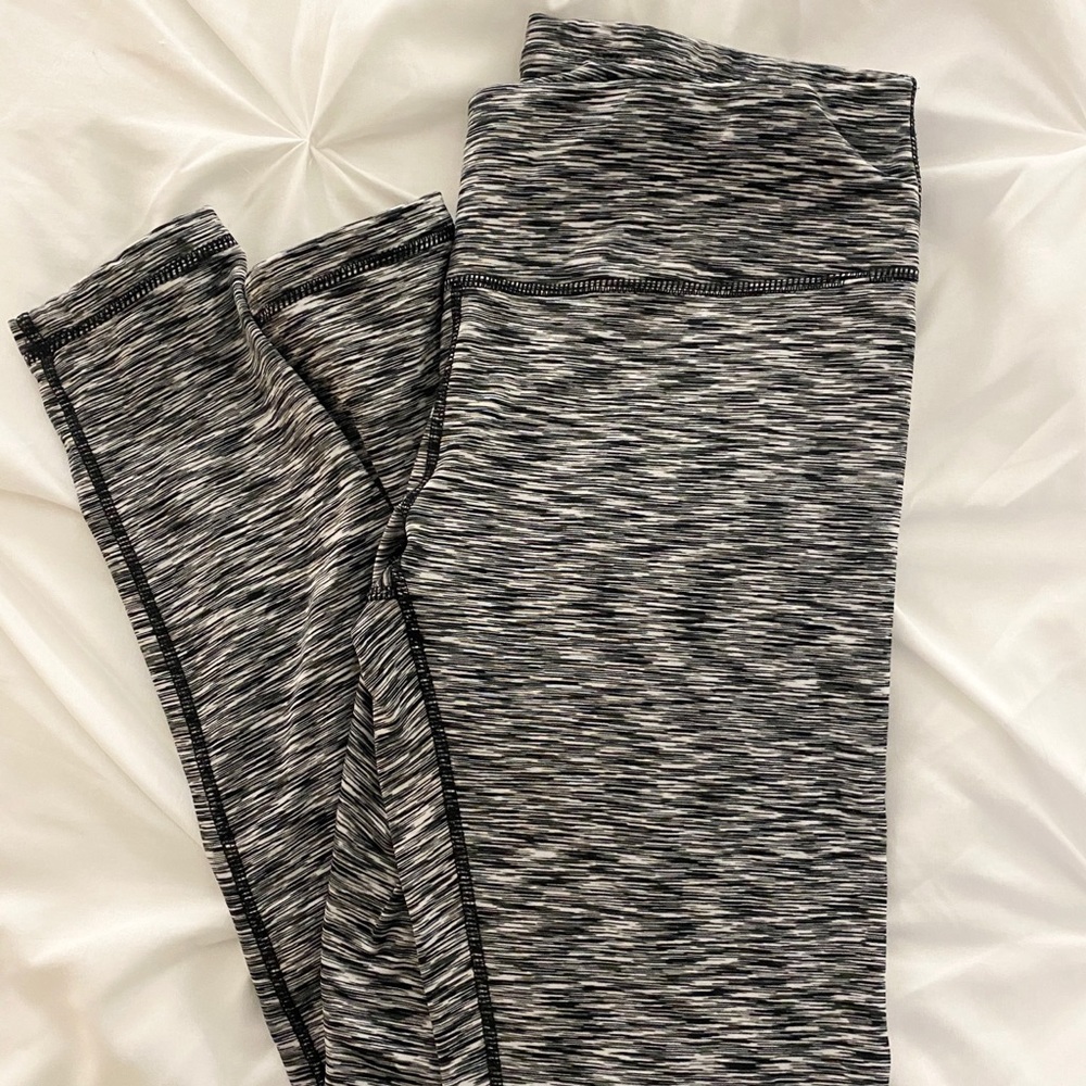 Grey leggings